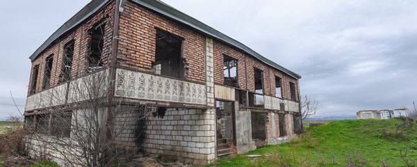 Село Чямянли под постоянным обстрелом с армянской стороны - Sputnik Азербайджан