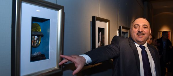 Выставка Бахрама Багирзаде Art in box - Sputnik Азербайджан