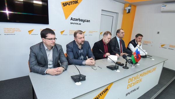 Пресс-конференция российских экспертов о двусторонних отношениях и ситуации в регионе - Sputnik Азербайджан