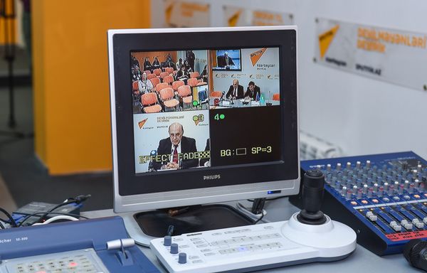Видеомост Баку-Астана по итогам визита президента Казахстана - Sputnik Азербайджан