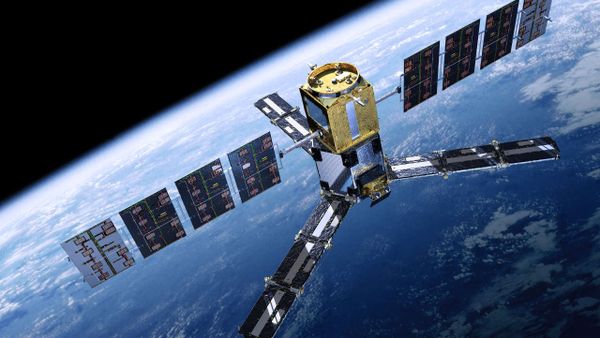 Спутник на орбите, фото из архива - Sputnik Азербайджан