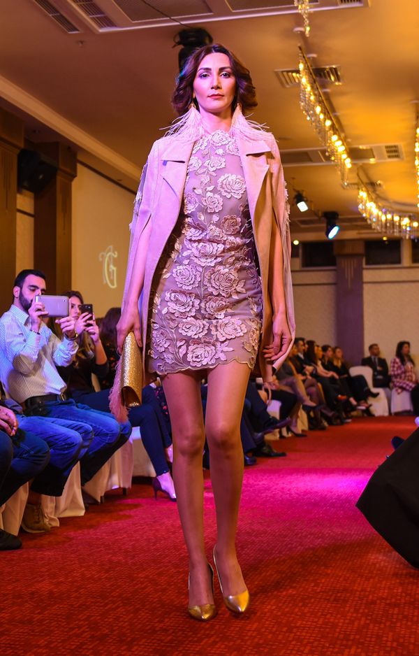Весенний модный показ Baku Fashion Night 2017 - Sputnik Азербайджан