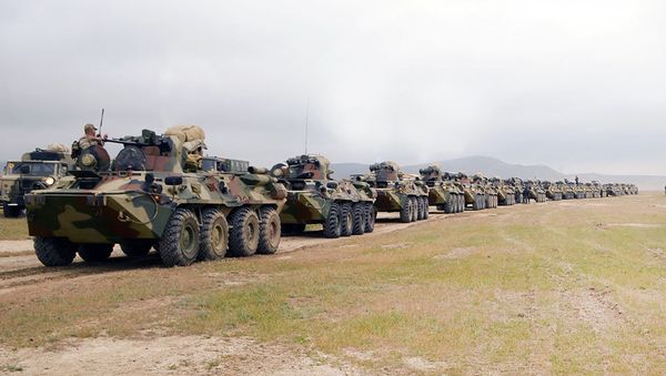 В соответствии с планом проведения учений, войска выполняют боевые задачи - Sputnik Азербайджан