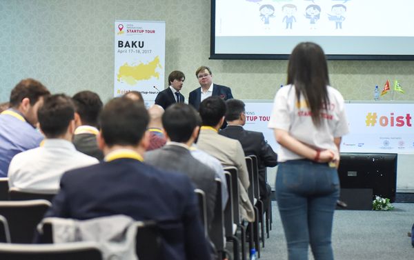 Презентация инновационного центра Сколково в Баку - Sputnik Азербайджан