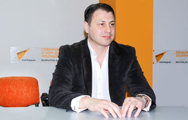 Политолог Анар Садыхов - Sputnik Азербайджан