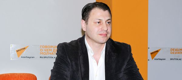 Политолог Анар Садыхов - Sputnik Азербайджан