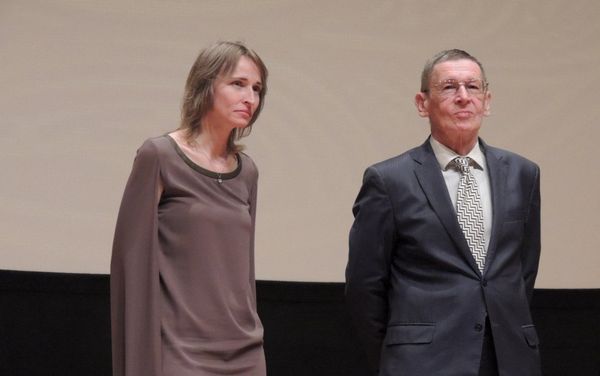 Автор сценария Сергей Шачин(справа), и режиссер его супруга Наталья Завозненко - Sputnik Азербайджан