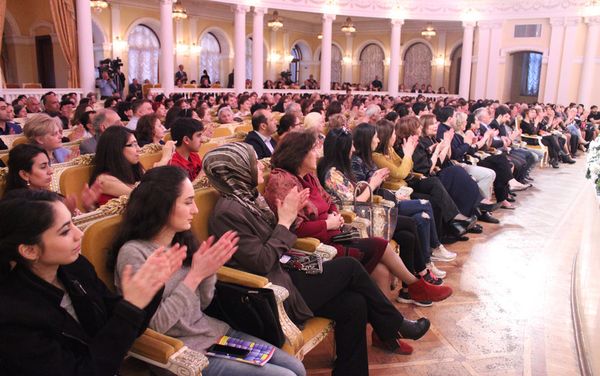 Фестиваль организован Фондом Гейдара Алиева, Министерством культуры и туризма и Фондом культурных и гуманитарных программ Ростроповича - Sputnik Азербайджан