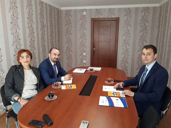 Сокоординаторы Платформы Мира между Арменией и Азербайджаном Сюзан Джагинян и Орхан Набиев встретились с председателем Ассоциации Польско-Азербайджанского Сотрудничества Витольдом Олейником - Sputnik Азербайджан