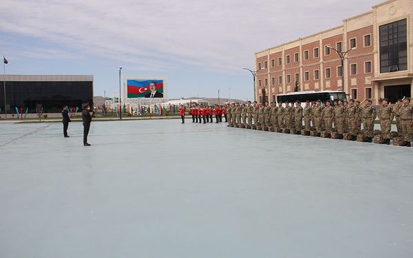 Азербайджанские миротворцы вернулись из Афганистана - Sputnik Азербайджан