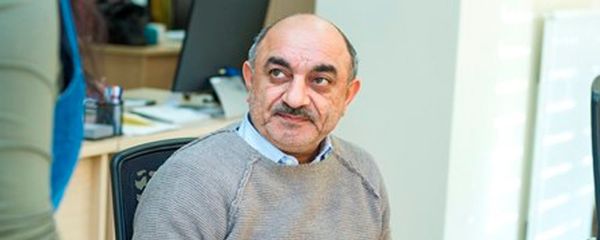 Эксперт по Ближнему Востоку и Ирану Садреддин Солтан - Sputnik Азербайджан