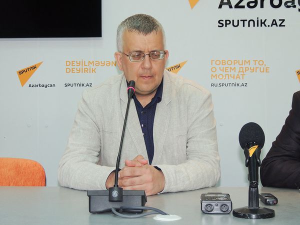 Российский историк Олег Кузнецов - Sputnik Азербайджан