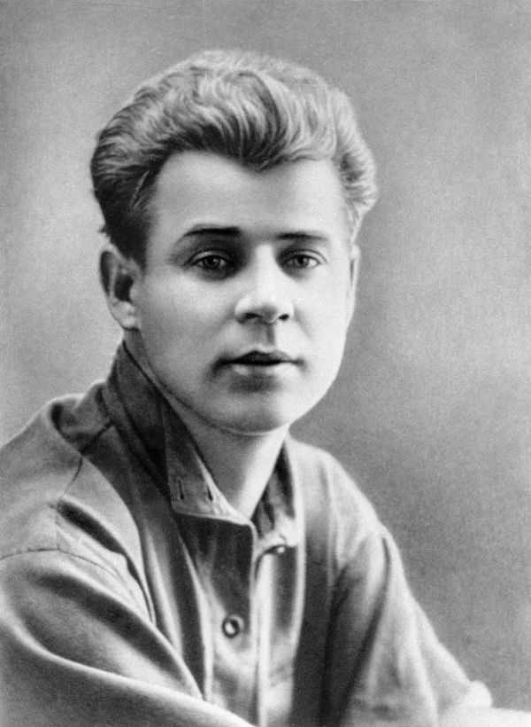 Сергей Есенин - Sputnik Азербайджан