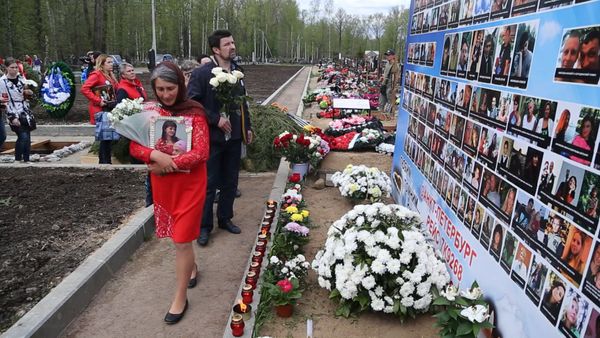 В Петербурге захоронили неопознанные останки жертв авиакатастрофы над Синаем - Sputnik Азербайджан