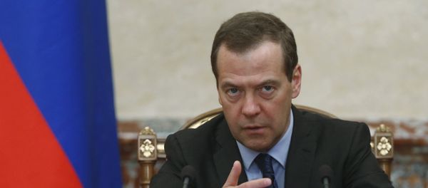 Председатель правительства РФ Дмитрий Медведев проводит заседание правительства РФ, 18 мая 2017 года  - Sputnik Азербайджан