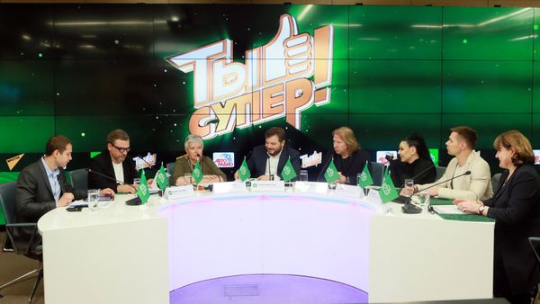 Пресс-конференция финалистов, членов жюри и организаторов международного детского вокального конкурса Ты супер! - Sputnik Азербайджан
