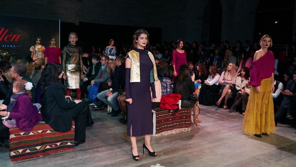 Azerbaijan Fashion Week-2016 - Sputnik Азербайджан