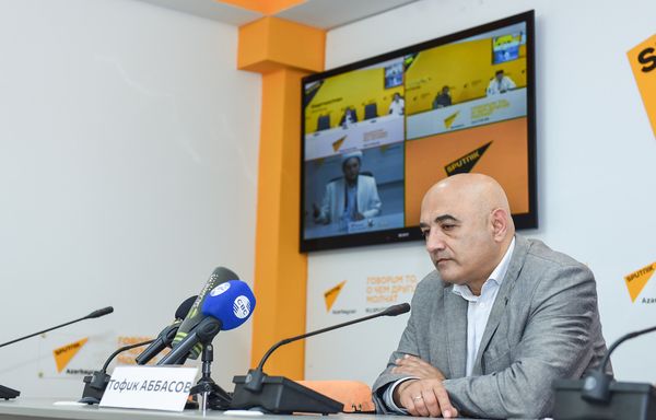 Видеомост в Мультимедийном пресс-центре Sputnik Азербайджан, посвященный месяцу Рамазан - Sputnik Азербайджан