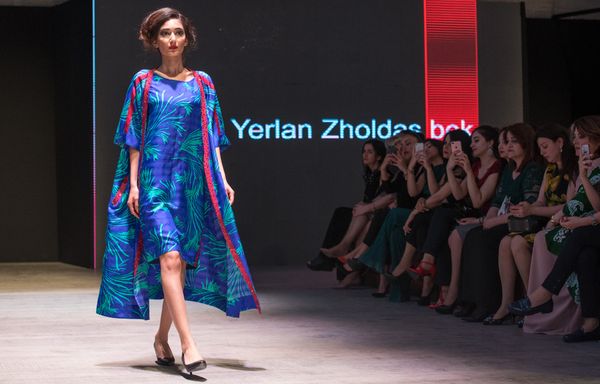 Модный показ в рамках Azerbaijan Fashion Week 2017 - Sputnik Азербайджан