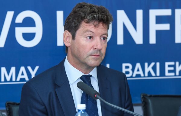 Региональный директор компании-организатора ITE Group Эдвард Строун - Sputnik Азербайджан