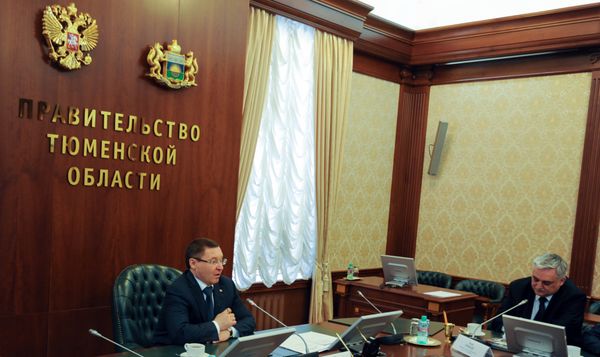 Губернатор Тюменской области Владимир Якушев на встрече с азербайджанской делегацией: нам нужно очень серьезно поработать вместе - Sputnik Азербайджан