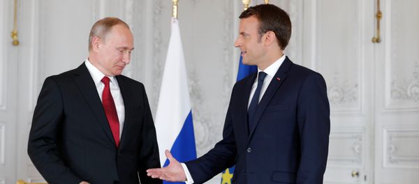 Встреча президентов Франции и России Эммануэля Макрона и Владимира Путина, Версаль, 29 мая 2017 года - Sputnik Азербайджан