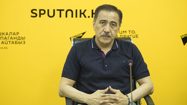Эксперт Артур Медетбеков - Sputnik Азербайджан