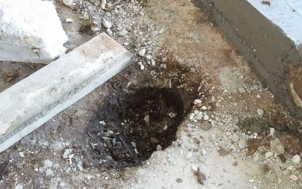 В ферме расположенной в селе Афетли Агдамского района был обнаружен неразорвавшийся снаряд В ферме расположенной в селе Афетли Агдамского района был обнаружен неразорвавшийся снаряд - Sputnik Азербайджан