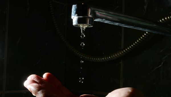Водопроводный кран, фото из архива Водопроводный кран, фото из архива - Sputnik Азербайджан