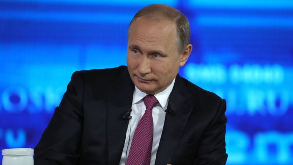 Прямая линия с президентом РФ В. Путиным - Sputnik Азербайджан