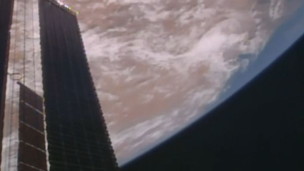 Космический грузовик Прогресс МС-06 пристыковался к МКС - Sputnik Азербайджан