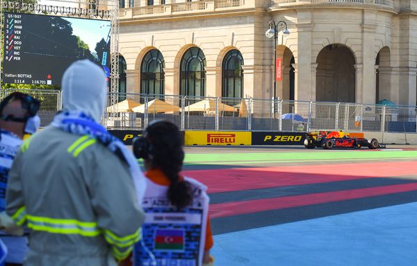 Квалификационный этап Гран-при Азербайджана Формулы-1 - Sputnik Азербайджан