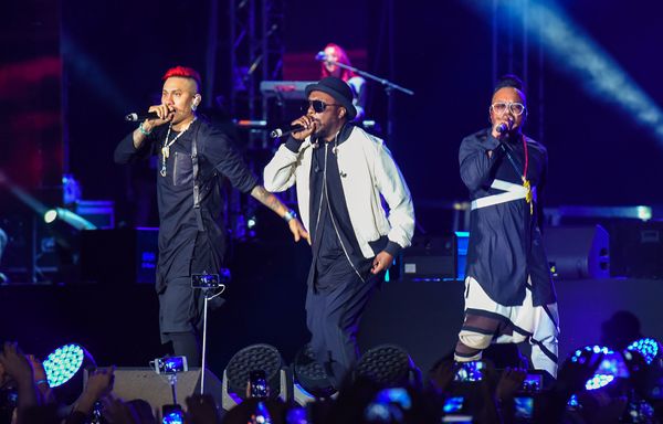 Выступление певицы Николь Шерзингер и группы The Black Eyed Peas в рамках развлекательной программы Гран-при Азербайджана Формулы 1 - Sputnik Азербайджан