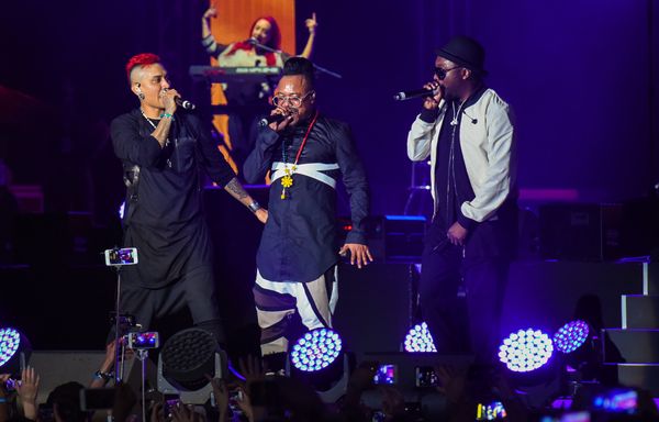 Выступление певицы Николь Шерзингер и группы The Black Eyed Peas в рамках развлекательной программы Гран-при Азербайджана Формулы 1 - Sputnik Азербайджан