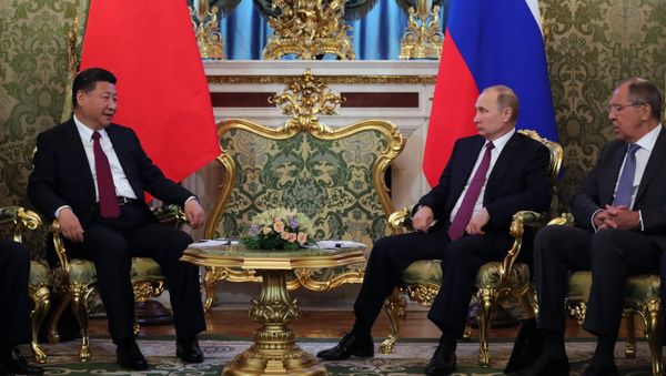 Встреча президента РФ В. Путина и председателя КНР Си Цзиньпина в Москве - Sputnik Азербайджан