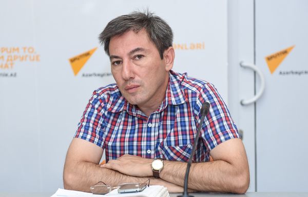 Пресс-конференция, посвященная новым правилам приема на работу учителей и директоров школ - Sputnik Азербайджан