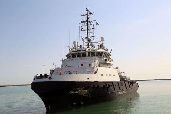 Cпасательно-буксирное судно СБ-45 Каспийской флотилии ВМФ России - Sputnik Азербайджан