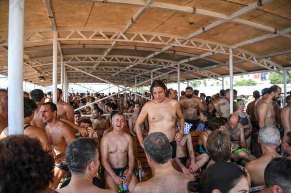 29-й ежегодный межконтинентальный заплыв через пролив Босфор 29-й ежегодный межконтинентальный заплыв через пролив Босфор - Sputnik Азербайджан
