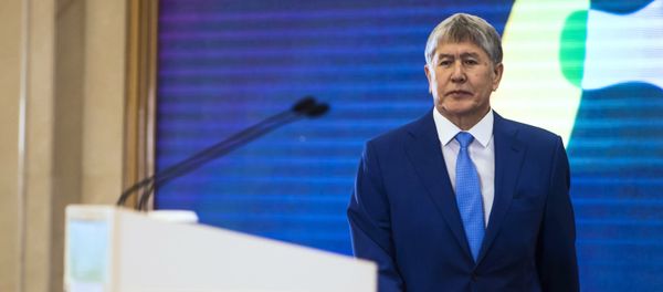 Президент Кыргызстана Алмазбек Атамбаев, фото из архива - Sputnik Азербайджан