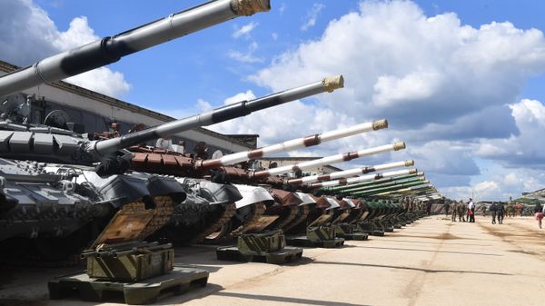Репетиция соревнований Танковый биатлон 2017 - Sputnik Азербайджан