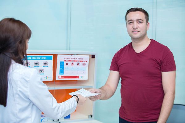 Служба переливания крови проверила добровольных доноров на наличие гепатита В и С - Sputnik Азербайджан