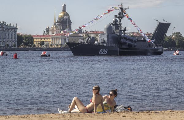 Репетиция парада ко Дню ВМФ России в Санкт-Петербурге - Sputnik Азербайджан