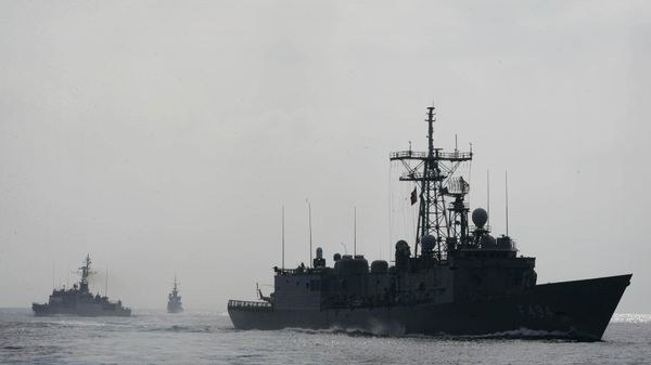 Корабли ВМС Турции, фото из архива - Sputnik Азербайджан