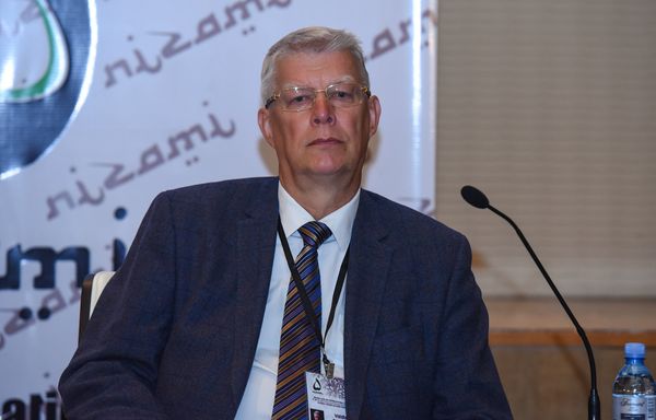Бывший президент Латвии Валдис Затлерс - Sputnik Азербайджан