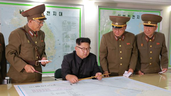 Şimali Koreya lideri Kim Çen In - Sputnik Азербайджан