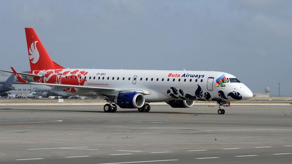 Самолет  Buta Airways  - Sputnik Азербайджан