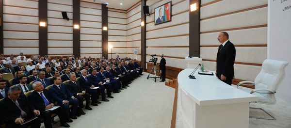Республиканское совещание по вопросам развития производства чая, риса и цитрусовых - Sputnik Азербайджан