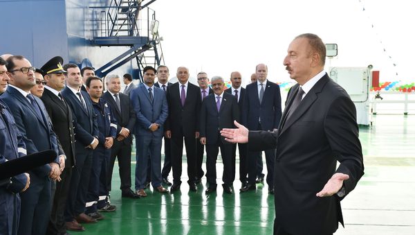 Президент Ильхам Алиев принял участие в церемонии презентации подводного строительного судна Ханкенди - Sputnik Азербайджан