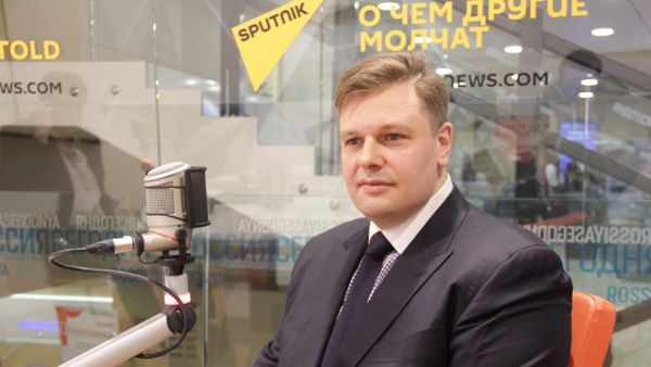 Политолог, американист Сергей Судаков - Sputnik Азербайджан