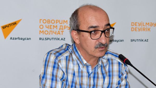 Психолог Азад Исазаде - Sputnik Азербайджан